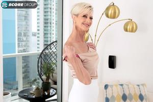 Original 3000 px/ 2000 px