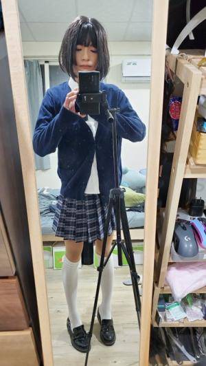 Original 383 px/ 680 px