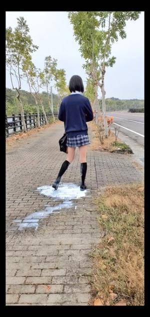 Original 322 px/ 680 px