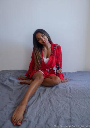 Original 3407 px/ 4871 px