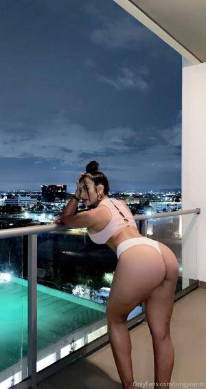 Original 826 px/ 1560 px