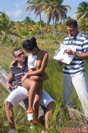 Original 682 px/ 1024 px