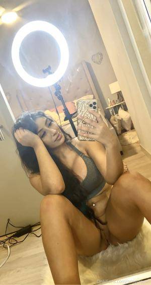 Original 1098 px/ 2072 px