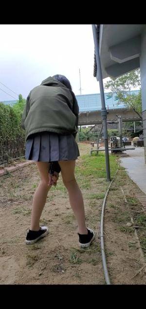 Original 322 px/ 680 px