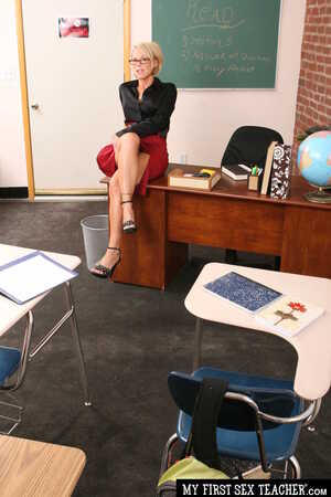 Original 1667 px/ 2500 px