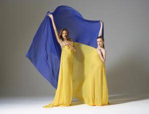 Original 10000 px/ 7668 px