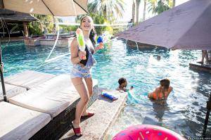 Original 2495 px/ 1663 px