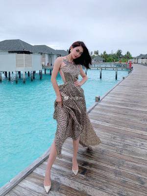 Original 1080 px/ 1440 px