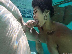 Original 1440 px/ 1080 px