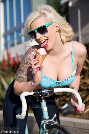 Original 667 px/ 1000 px