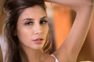 Original 2500 px/ 1669 px