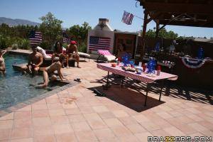 Original 900 px/ 600 px