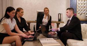 Original 5000 px/ 2637 px