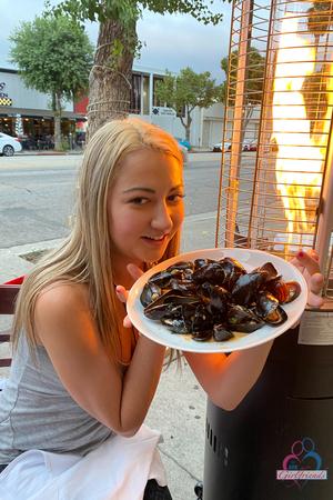 Original 2000 px/ 3000 px