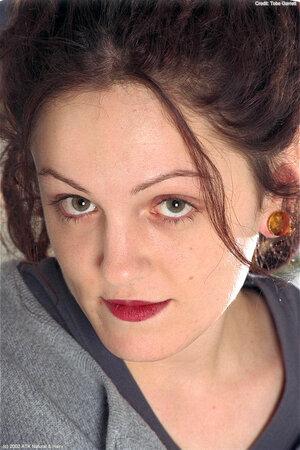 Original 683 px/ 1024 px