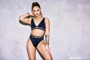 Original 2999 px/ 2000 px