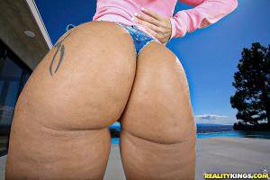 Original 900 px/ 600 px