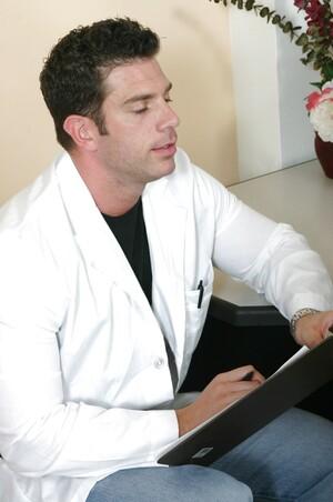 Original 1600 px/ 2409 px