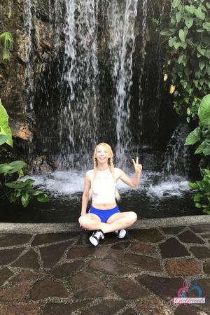 Original 2000 px/ 3000 px