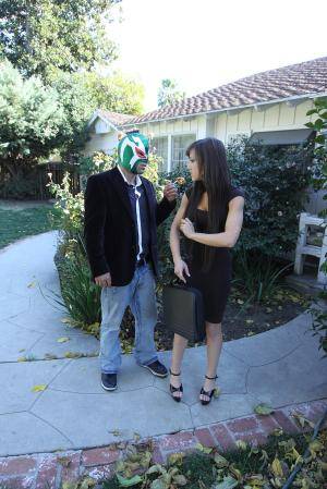 Original 1067 px/ 1600 px