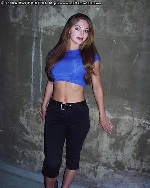 Original 546 px/ 683 px