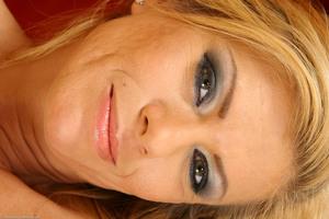 Original 2400 px/ 1600 px