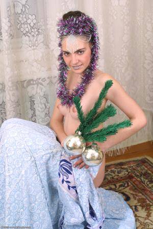 Original 682 px/ 1024 px