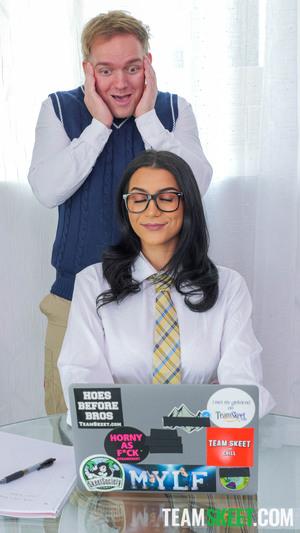 Original 911 px/ 1620 px