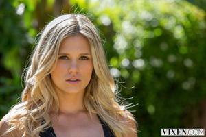 Original 3000 px/ 2000 px