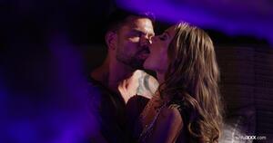 Original 6000 px/ 3164 px