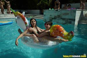 Original 1903 px/ 1269 px