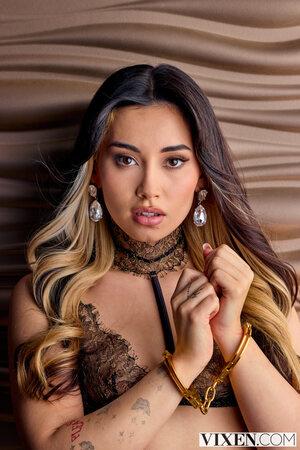 Original 2000 px/ 2998 px