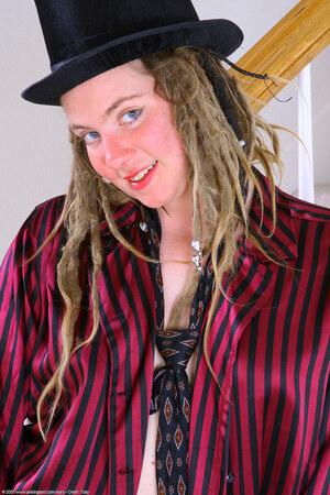 Original 1024 px/ 1536 px