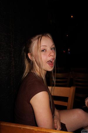 Original 1280 px/ 1920 px