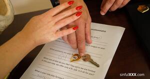 Original 4096 px/ 2160 px