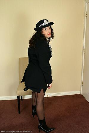 Original 683 px/ 1024 px