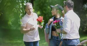 Original 6000 px/ 3164 px