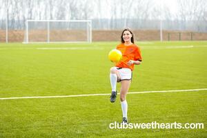 Original 2000 px/ 1333 px