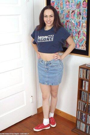 Original 683 px/ 1024 px