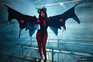 Original 3000 px/ 2000 px