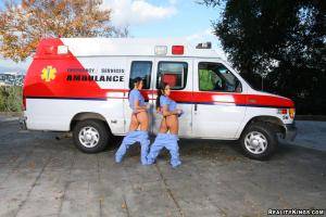 Original 900 px/ 600 px