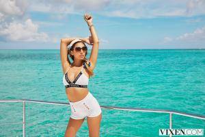 Original 3000 px/ 2000 px