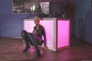 Original 2495 px/ 1663 px