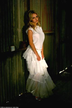 Original 1021 px/ 1536 px