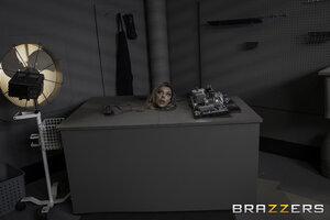 Original 2998 px/ 2001 px