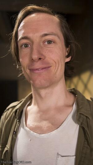 Original 675 px/ 1200 px