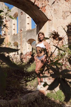 Original 2668 px/ 4000 px