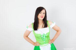 Original 5000 px/ 3333 px