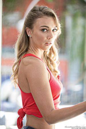 Original 1280 px/ 1920 px