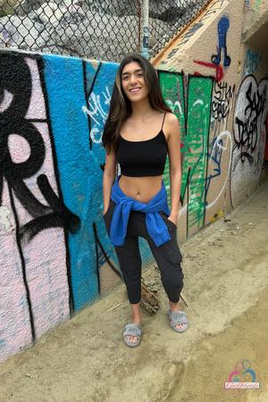 Original 2000 px/ 3000 px